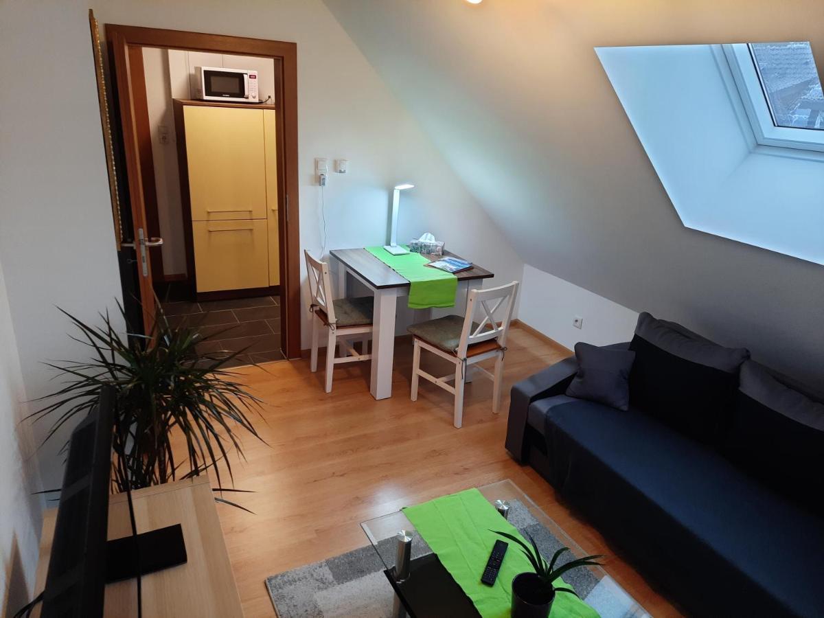 Sarah Klein Aber Fein Apartment Wellesweiler Exterior foto