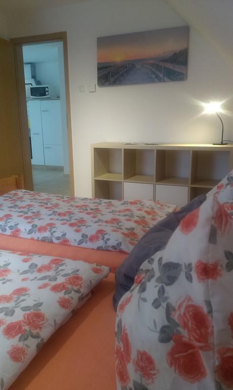 Sarah Klein Aber Fein Apartment Wellesweiler Exterior foto